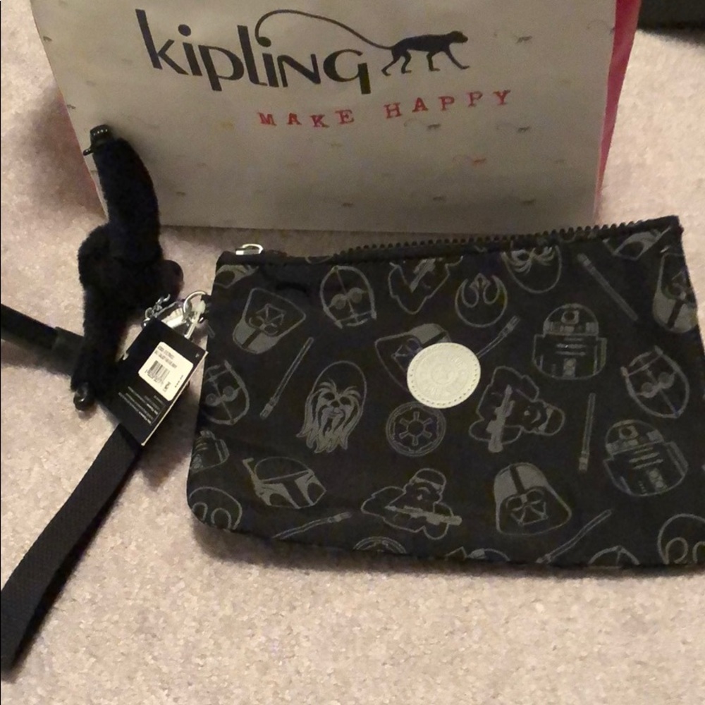 Kipling collector’s Star Wars edition clutch